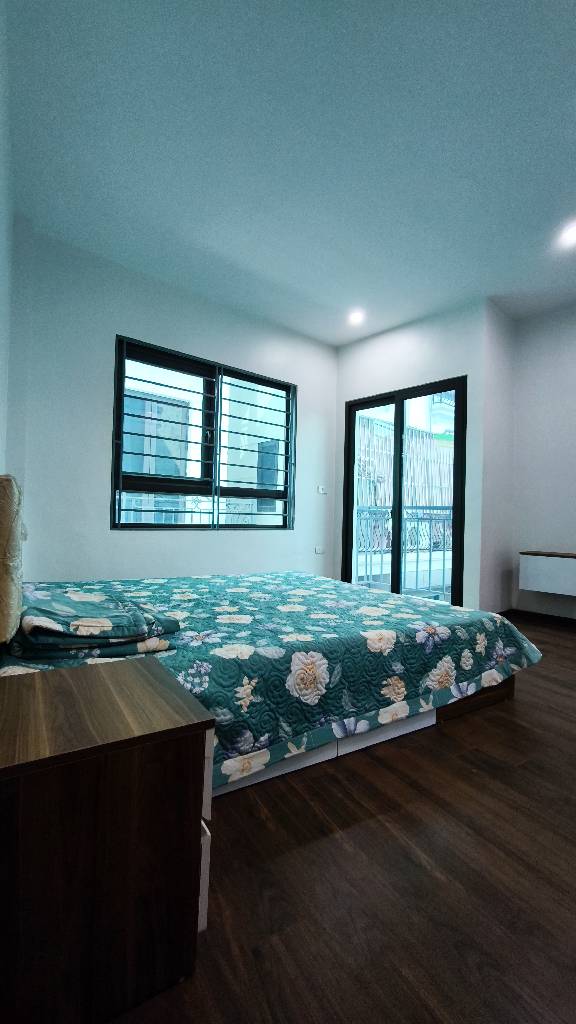 LÔ GÓC - THANG MÁY - HÀNG XÓM VINHOMES SMARTCITY- GẦN Ô TÔ 4
