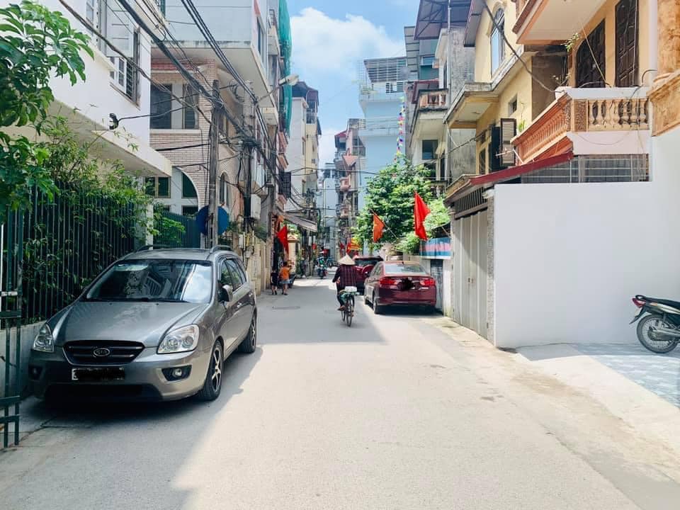 SIÊU HIẾM GIÁ RẺ – NHÀ VÕ CHÍ CÔNG – 7 TẦNG – GẦN HOÀNG QUỐC VIỆT - 20m RA PHỐ, 10M RA Ô TÔ