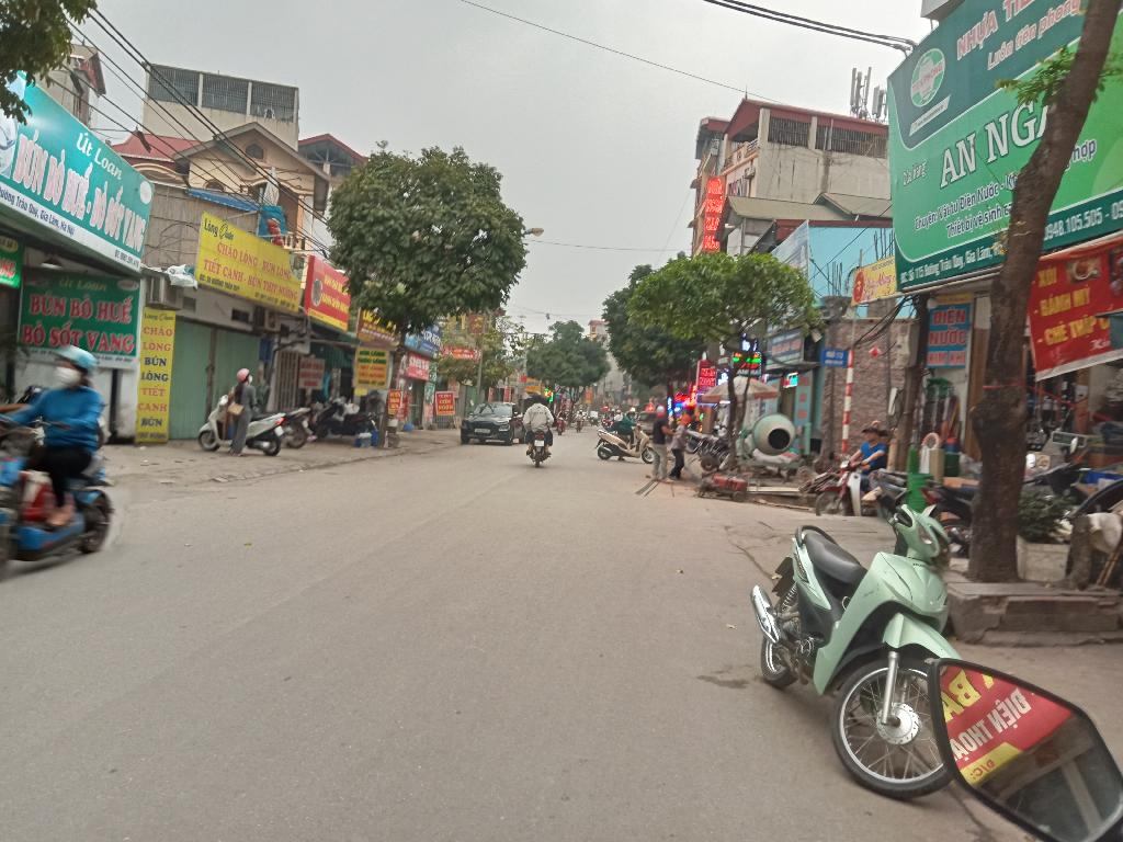 MẶT PHỐ TRÂU QUỲ,GIA LÂM 21 tỷ 100m MẶT TIỀN 5m KINH DOANH,CHO THUÊ ĐỈNH 2