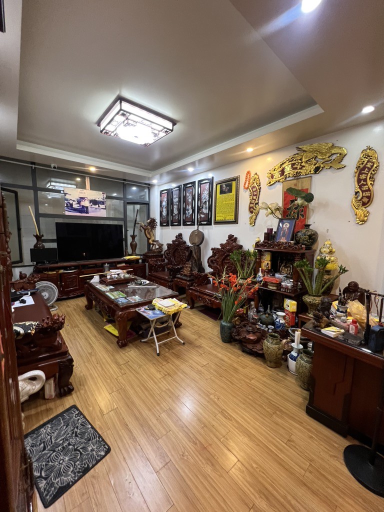 THẠCH BÀN,LONG BIÊN 14tỷ 70m,VỈA HÈ,GARA KINH DOANH,Ô TÔ,CHO THUÊ PHÙ HỢP 3