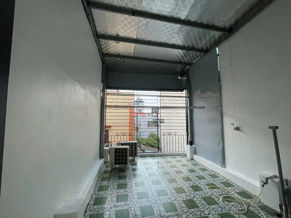 NHÀ MỚI Ở LUÔN phố Đàm Quang Trung 42m2 4 tầng mặt tiền 3.5m,8.1 tỷ Long Biên. 2