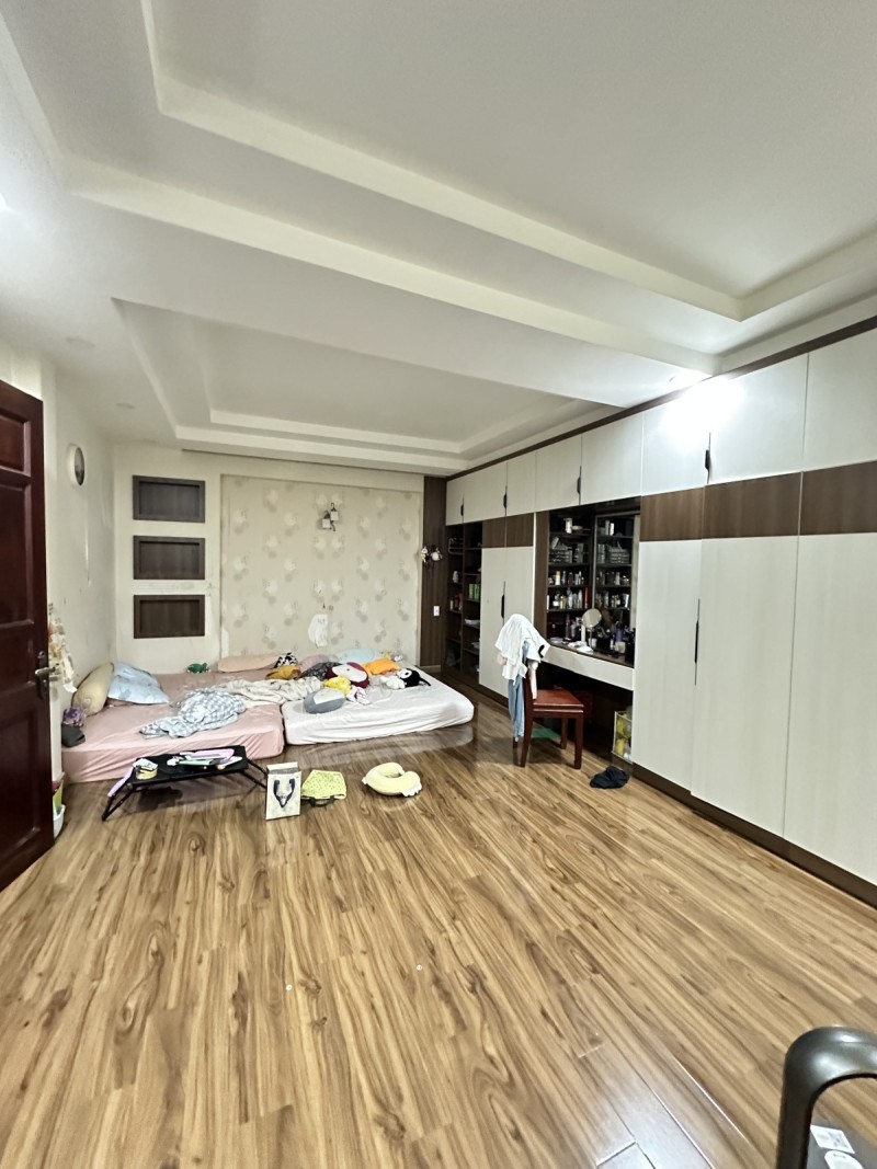 Bán nhà mặt tiền Nguyễn Sơn-ngang 6.7m-4 tầng-6PN-nhà mới-cạnh chợ-giá tốt 3