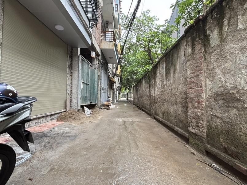 ĐỨC GIANG,LONG BIÊN 10tỷ 50m LÔ GÓC,Ô TÔ ĐỖ CỬA KINH DOANH CHO THUÊ ĐỈNH 2