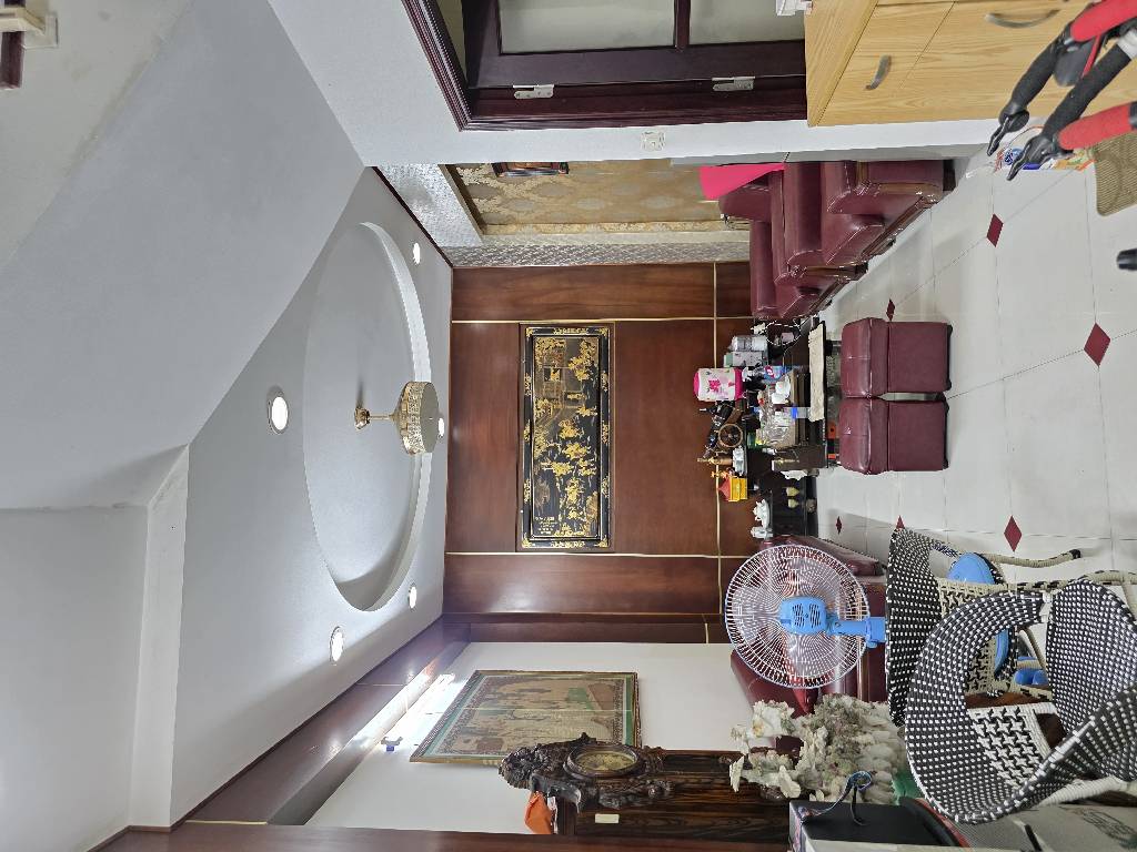 Bán nhà Bưởi, Ba Đình, ngõ ô tô, 60m2, 6 tầng, Mt 4.4m, chỉ 18.5 tỷ