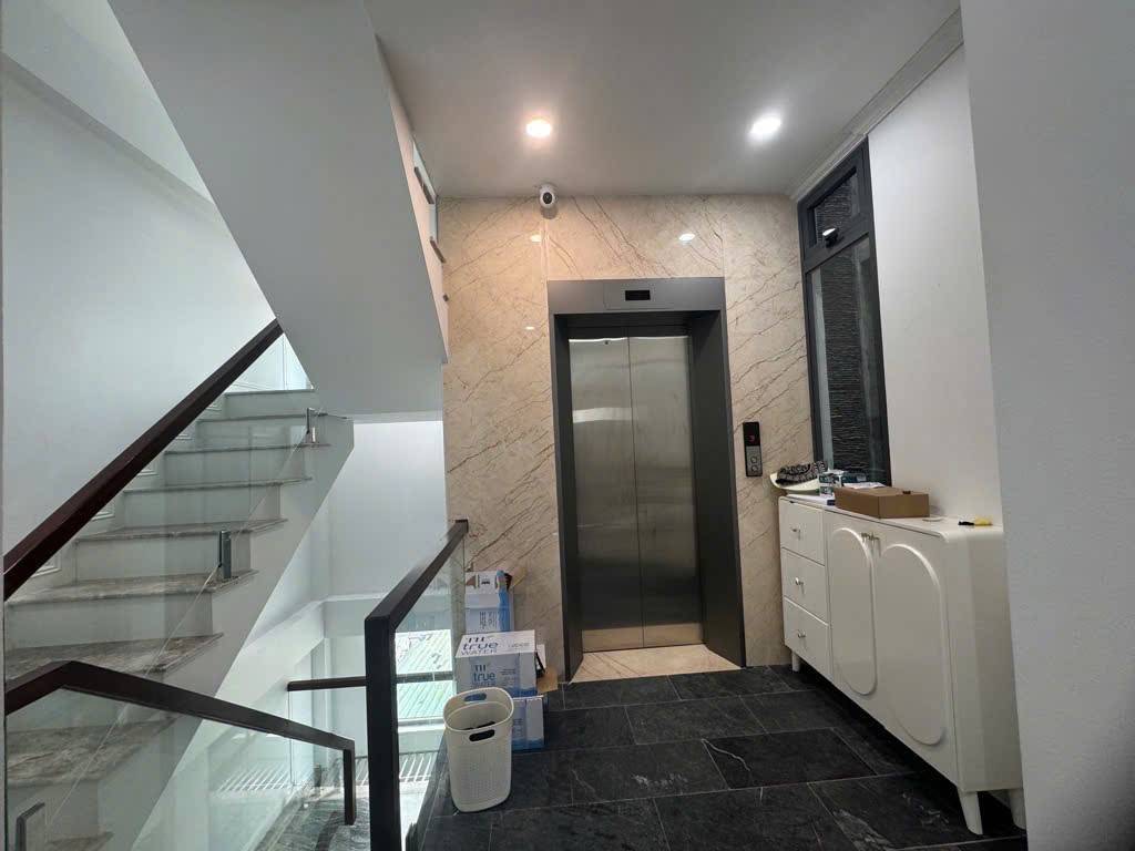 PHÚC LỢI,LONG BIÊN 21tỷ 75m PHÂN LÔ VỈA HÈ Ô TÔ KINH DOANH,VĂN PHÒNG,CHO THUÊ 4