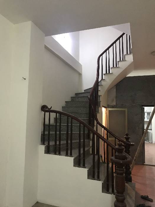 Bán nhà Phạm Thận Duật, Cầu Giấy, phân lô, ngõ thông ô tô, 50m2, 5 tầng, chỉ 17.5 tỷ 2
