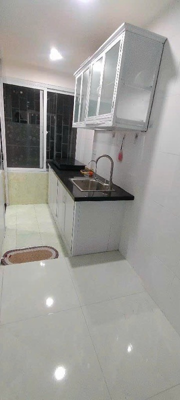 N.H.À TT Nghĩa Tân tầng 1, SIÊU HIẾM - KINH DOANH BẤT CHẤP - VỈA HÈ ĐÁ BÓNG - DT sử dụng 140m2, 2 2