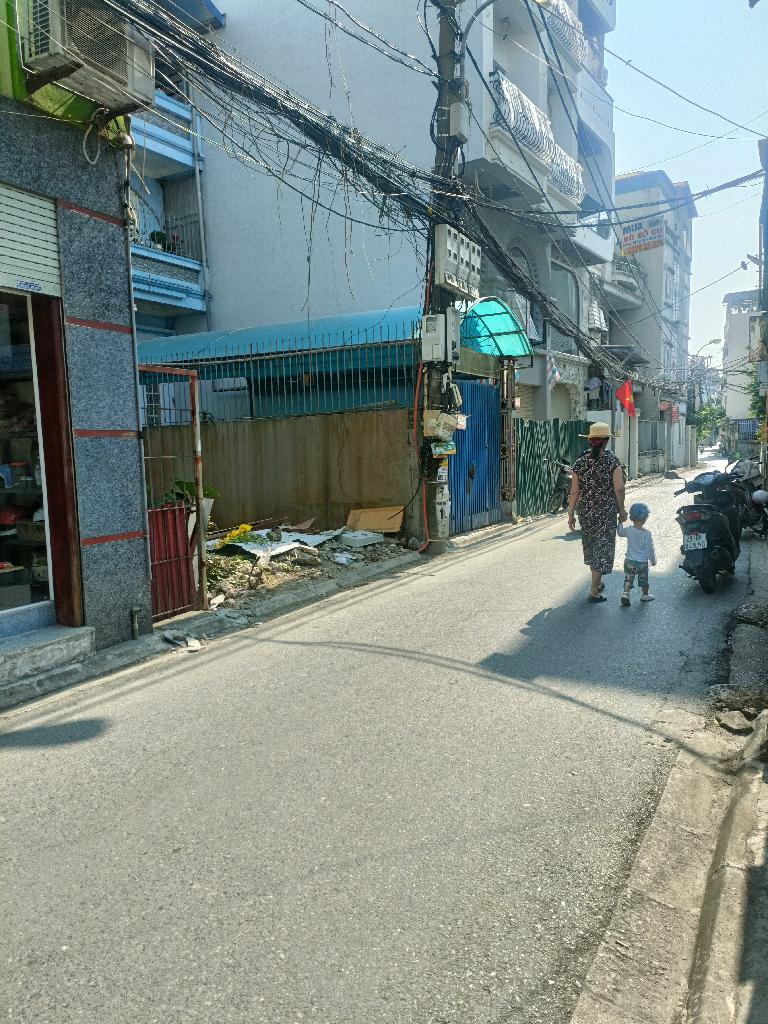 NGỌC THỤY,LONG BIÊN 17tỷ 95m ĐẤT,NGÕ Ô TÔ GẦN PHỐ,ĐƯỜNG LỚN,KINH DOANH,Ở 2