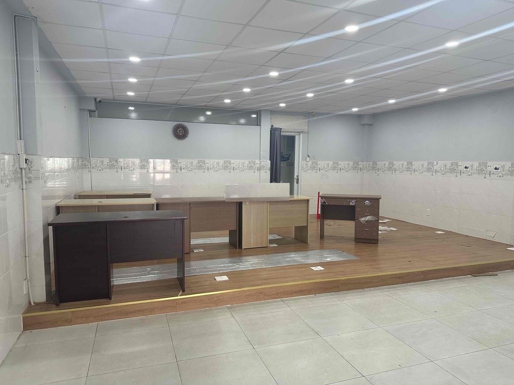 Cho thuê Biệt thự đường 25, Phường Hiệp Bình Chánh, Diện tích 250m², Giá 25 Triệu/tháng