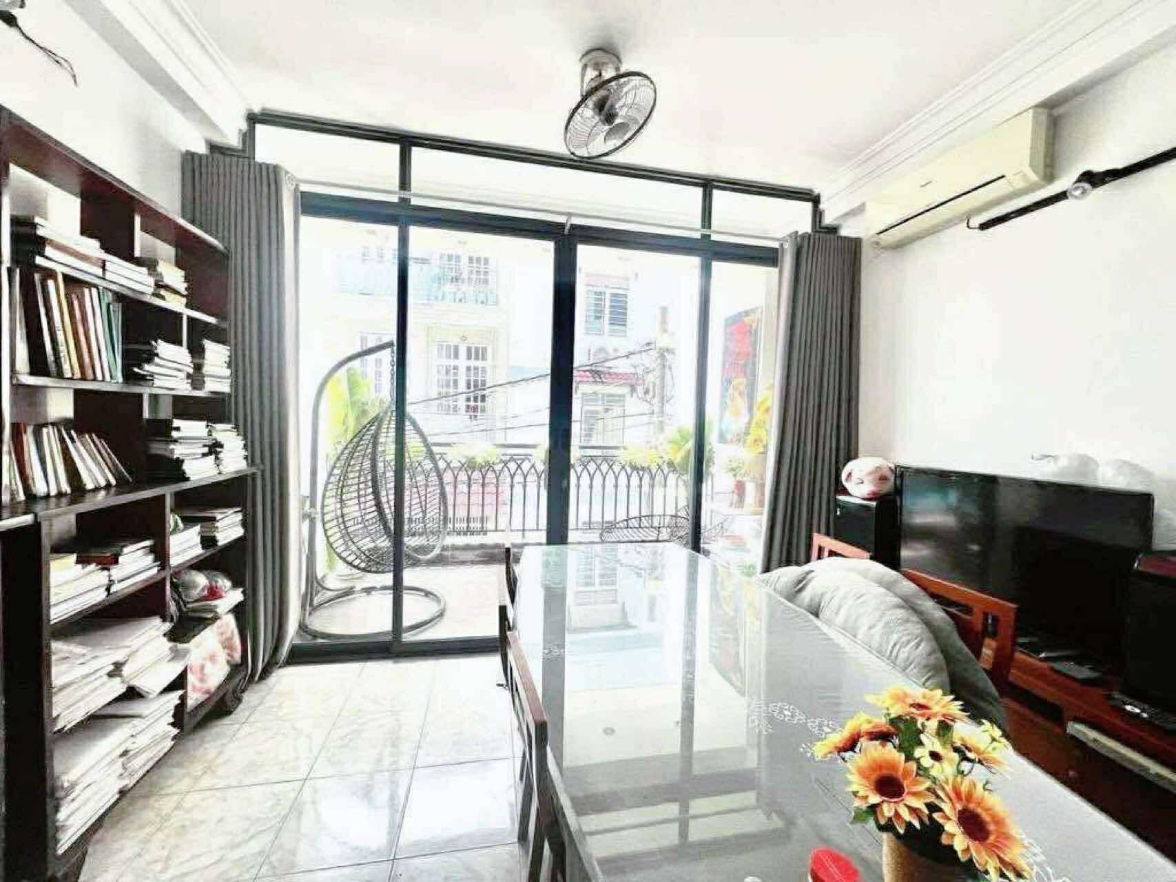 Bán nhà hxh thông 64m2-4tang sát mt Nguyễn Thị Kiêu Q12 , gần UBND phường , 6 tỷ nhỉnh 0932030061 3