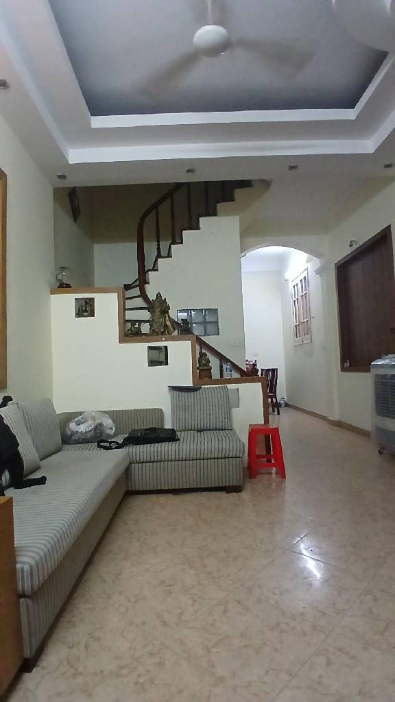 Bán nhà Khương Trung- Nhà đẹp- Gân hồ- Giá tốt- 40m2 2