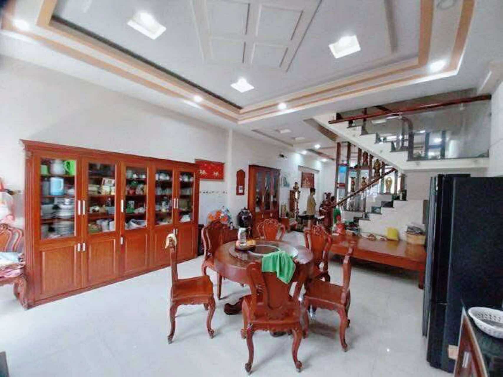 Bán nhà 2mt 99m2-4tang Nguyễn Thị Búp Q12 , đường 6m thông ,ngay Hiệp Thành City , 8 tỷ 0932030061 3