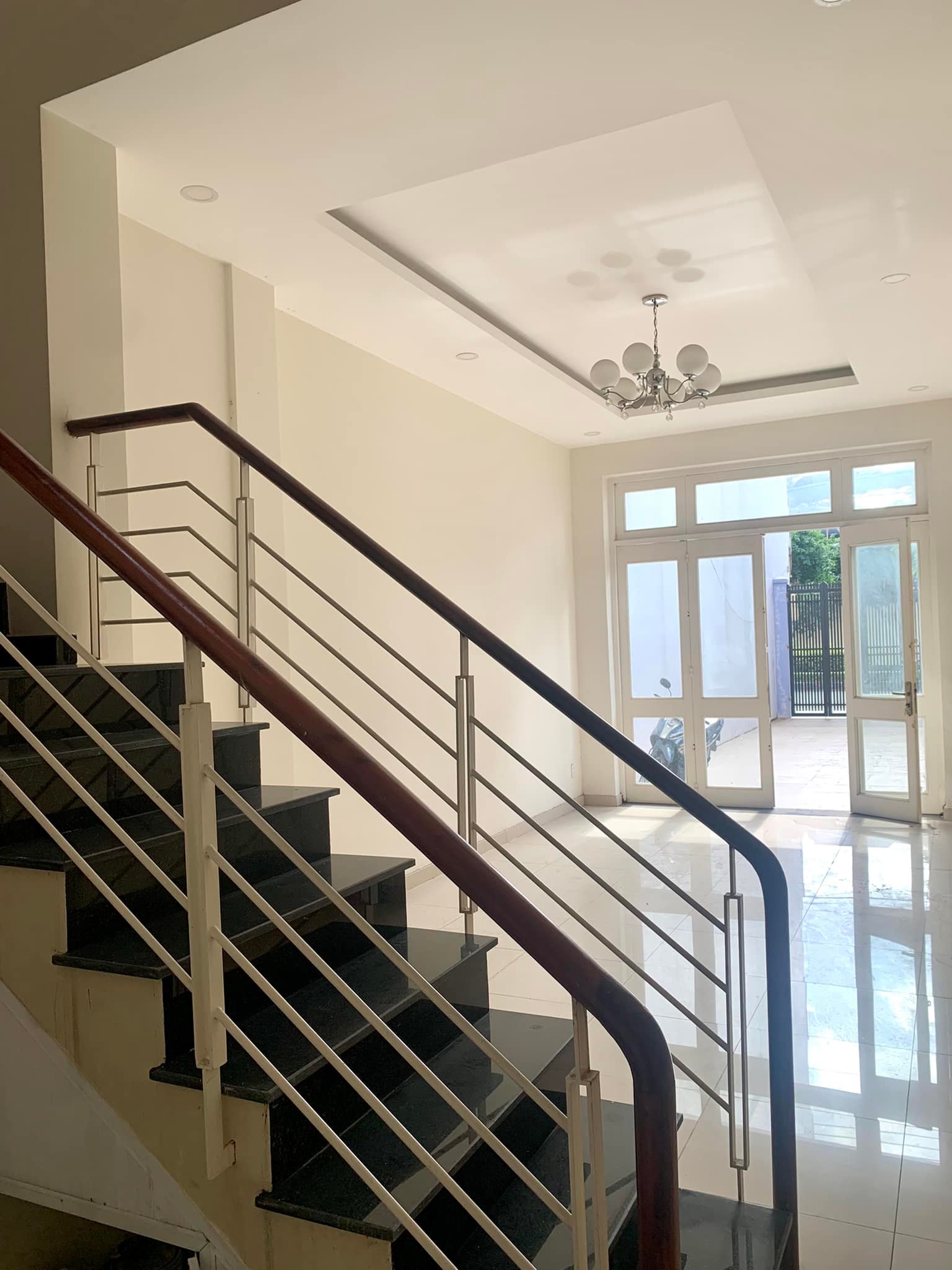 Bán nhà mặt tiền Kênh Tân Hóa-gần Đầm Sen-nhà mới-4 tầng-6PN-giá rẻ 3
