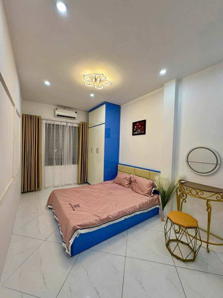 Sát Bách-Kinh-Xây, Trung Tâm Hai Bà Trưng Nhà Đẹp Ở Ngay Nhỉnh 5 Tỷ 2