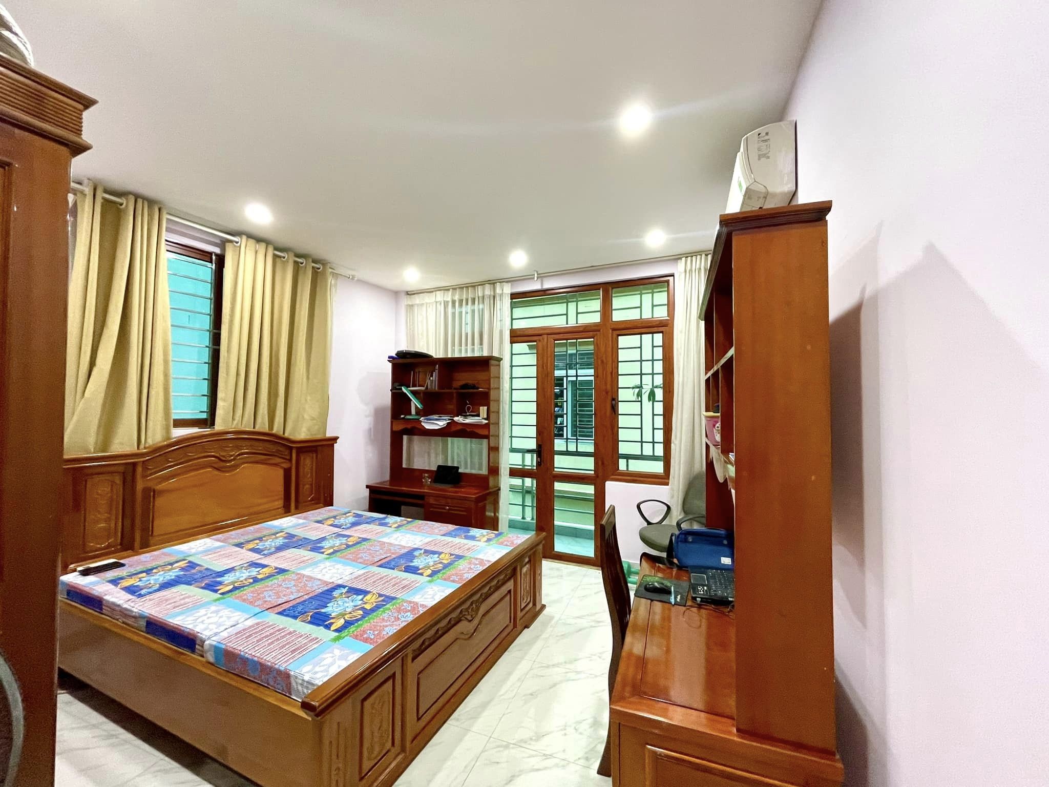 Nhà Lê Văn Hiến – 33m² x 5T – Gần HV TÀI CHÍNH - 7.3 tỷ 2