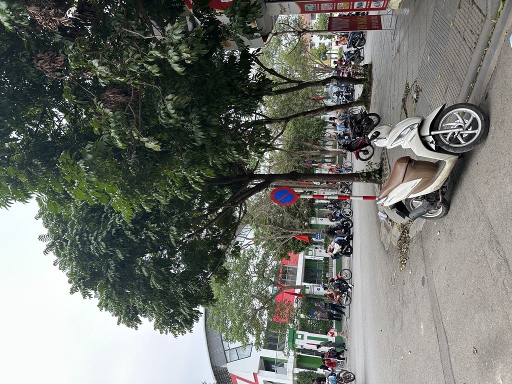 THƯỢNG THANH,LONG BIÊN 14ty 40m,LÔ GÓC 2 MẶT TIỀN,VỈA HÈ KINH DOANH ĐỈNH 3