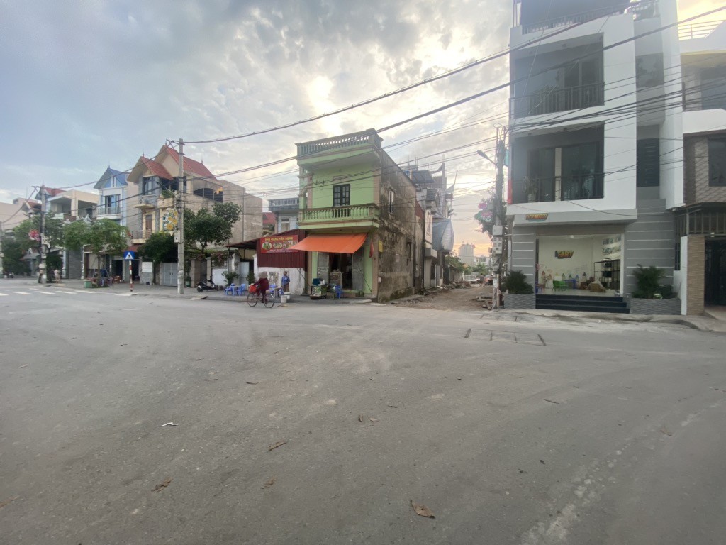 HIẾM - ĐẤT LÊ XÁ-THÔNG SỐ ĐẸP-NGÕ THÔNG-ĐẦU TƯ