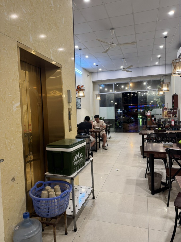 MẶT PHỐ TRẦN THỦ ĐỘ 43 tỷ 150m MẶT TIỀN 5m VỈA HÈ KINH DOANH,LONG BIÊN 2