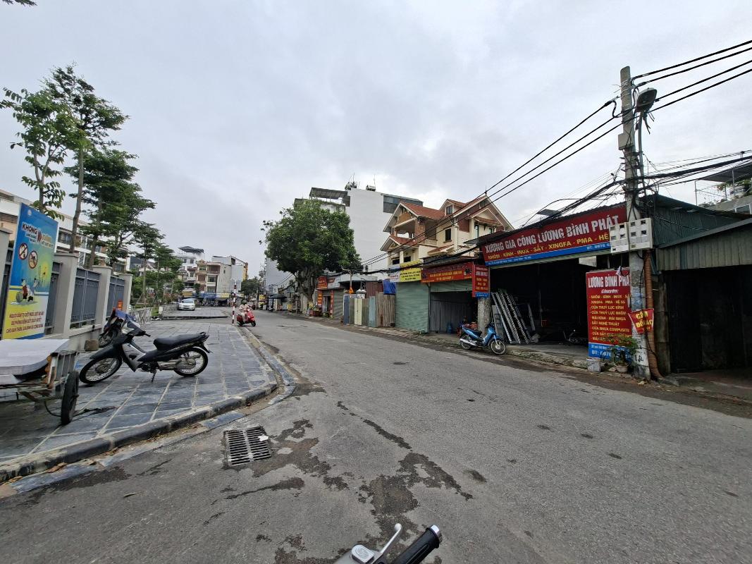 PHỐ NGỌC THỤY 47 tỷ 150m NHÀ C4,NGÕ Ô TÔ TRÁNH,KINH DOANH CHO THUÊ,LONG BIÊN 3