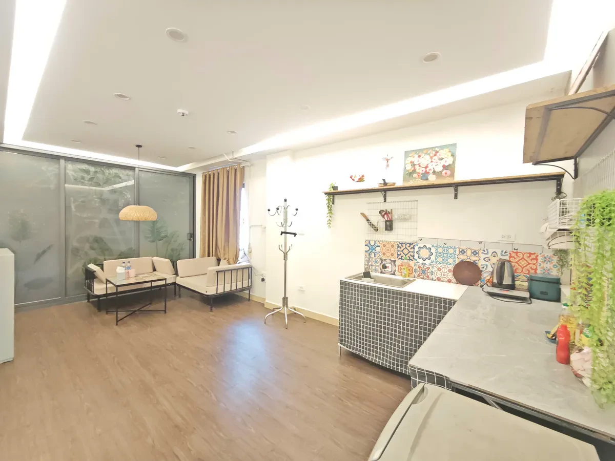 Bán nhà 5 tầng mặt phố Minh Khai, 105m2, 33 tỷ 2