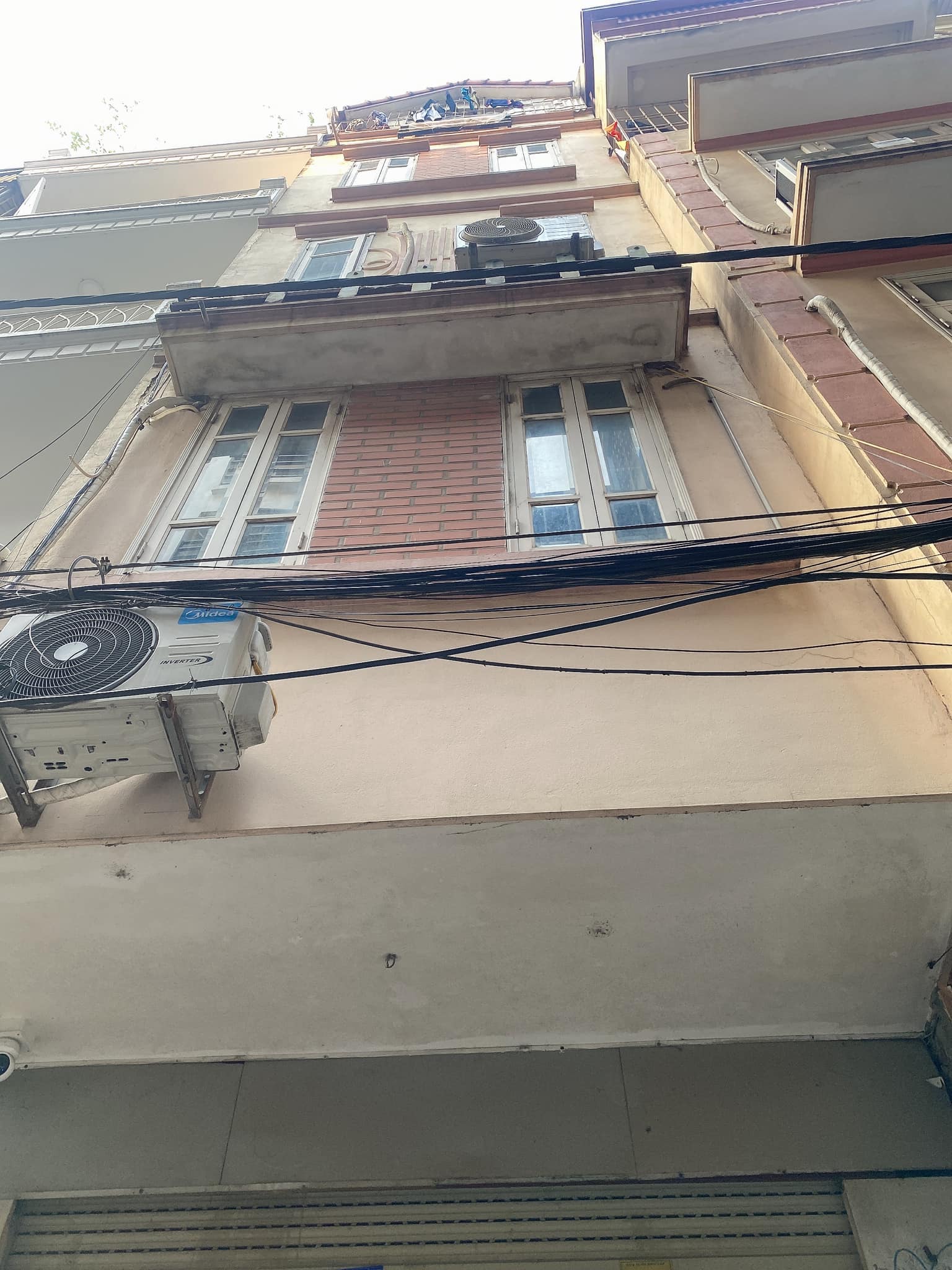 7 CHỖ ĐỖ CỬA-KHU PHÂN LÔ-MẶT NGÕ THÔNG-GẦN PHỐ-40M 6T 13xTỶ-TRẦN CUNG CẦU GIẤY