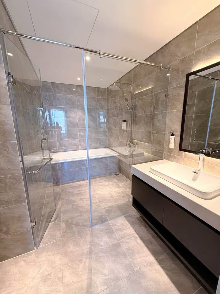 Cần bán Căn hộ chung cư Phường Bãi Cháy, Hạ Long, Diện tích 68m², Giá 3.3 Tỷ