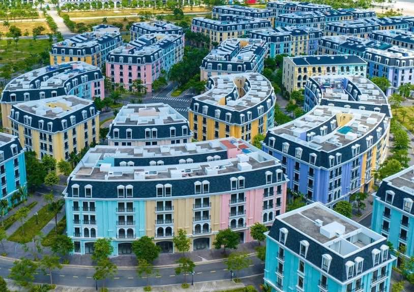 Cần bán Căn hộ chung cư Phường Bãi Cháy, Hạ Long, Diện tích 100m², Giá 10.5 Tỷ