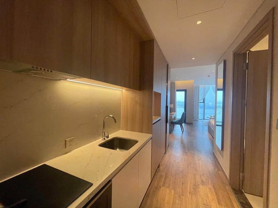 Cần bán Căn hộ chung cư đường Hoàng Quốc Việt, Phường Bãi Cháy, Diện tích 45m², Giá 2.95 Tỷ 3