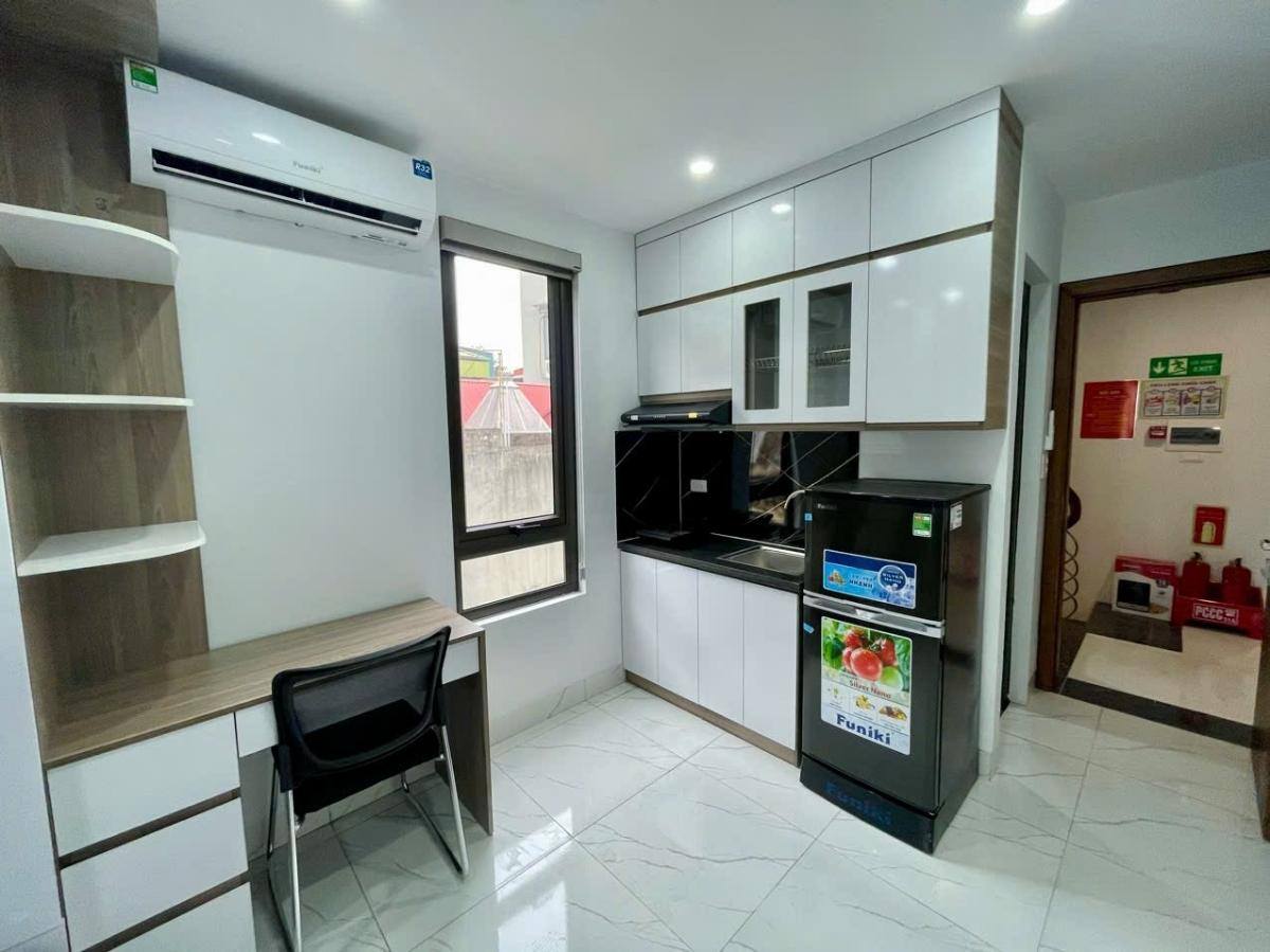 NHÀ ĐẸP CẦU GIẤY  - CCMN LÔ GÓC , THANG MÁY, PHUN PHÒNG KHÉP KÍN , DÒNG TIỀN ĐỈNH CAO 53M2*7T 5