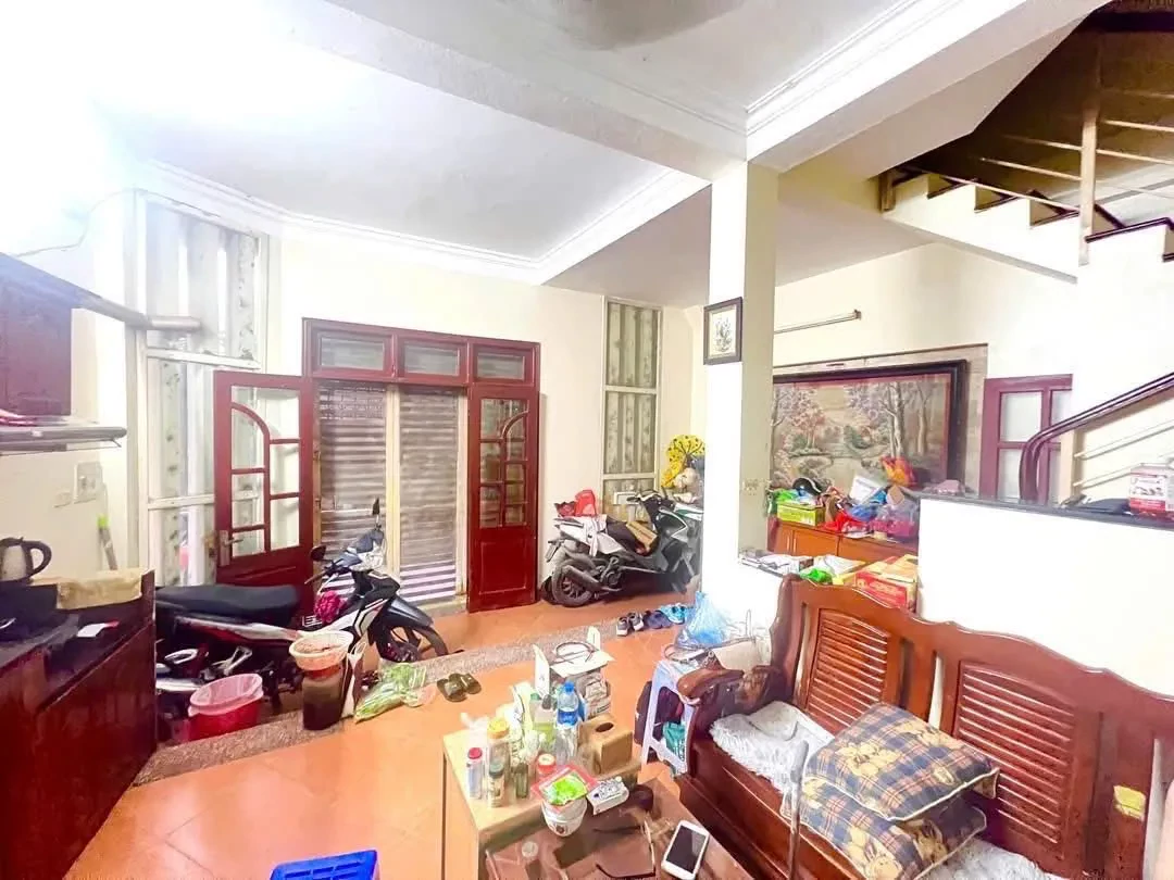 Bán Nhà Phan Kế Bính 33m2. 5 tầng. mặt tiền 5.8m. giá 9.2 tỷ Ba Đình Hà Nội 2