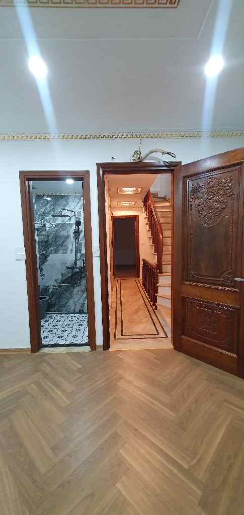 nhà đẹp mặt phố Long Biên, 72m x 7 tầng, thang máy, gara, kinh doanh, full nội thất cơ bản 5