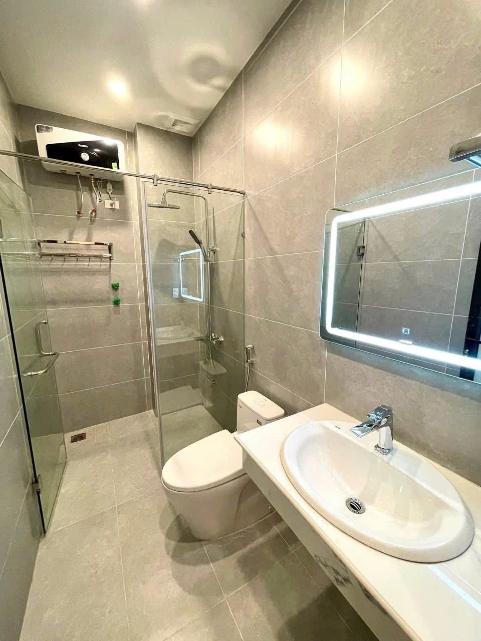 Bán nhà 4 tầng thang máy đẹp, KĐT An Phú, ph Lê Thanh Nghị, TP HD (cũ), 67.5m2, 4 ngủ 5