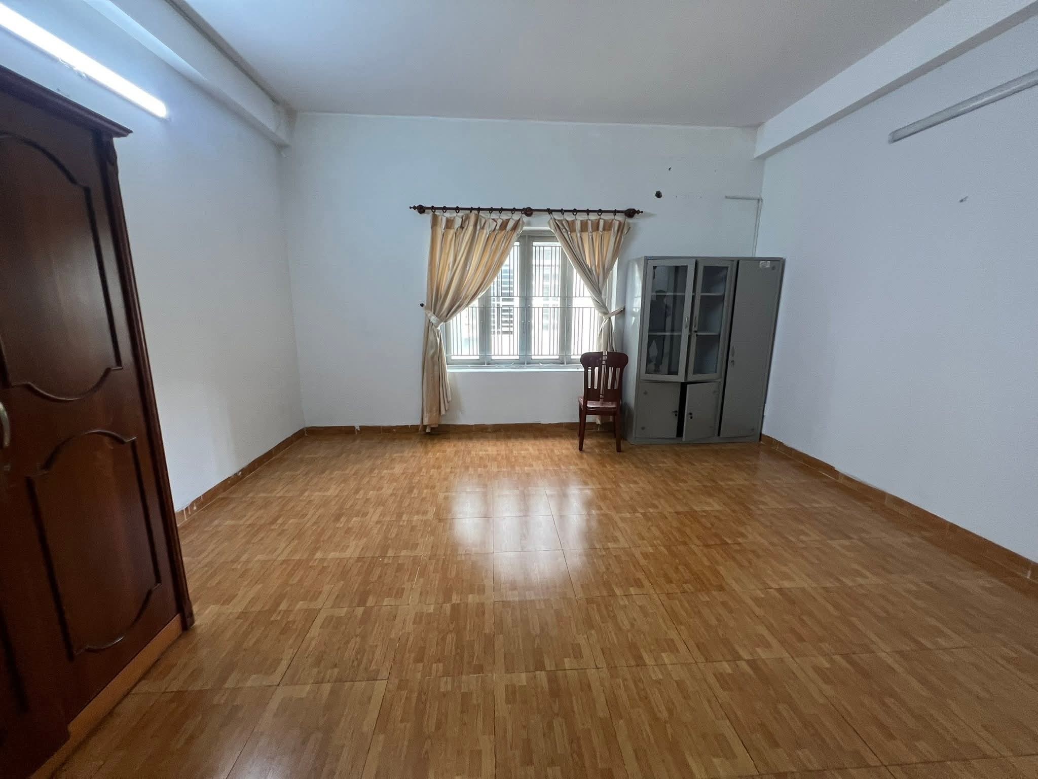 Cho thuê Nhà mặt tiền dự án Dự án Sông Đà, Diện tích 160m², Giá 15 Triệu/tháng