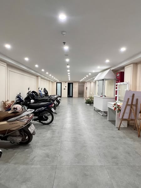 Tòa Văn Phòng Mặt Phố Vọng 130M2 9 Tầng 1 Hầm 63 Tỷ GPXD , PCCC Đầy đủ 2