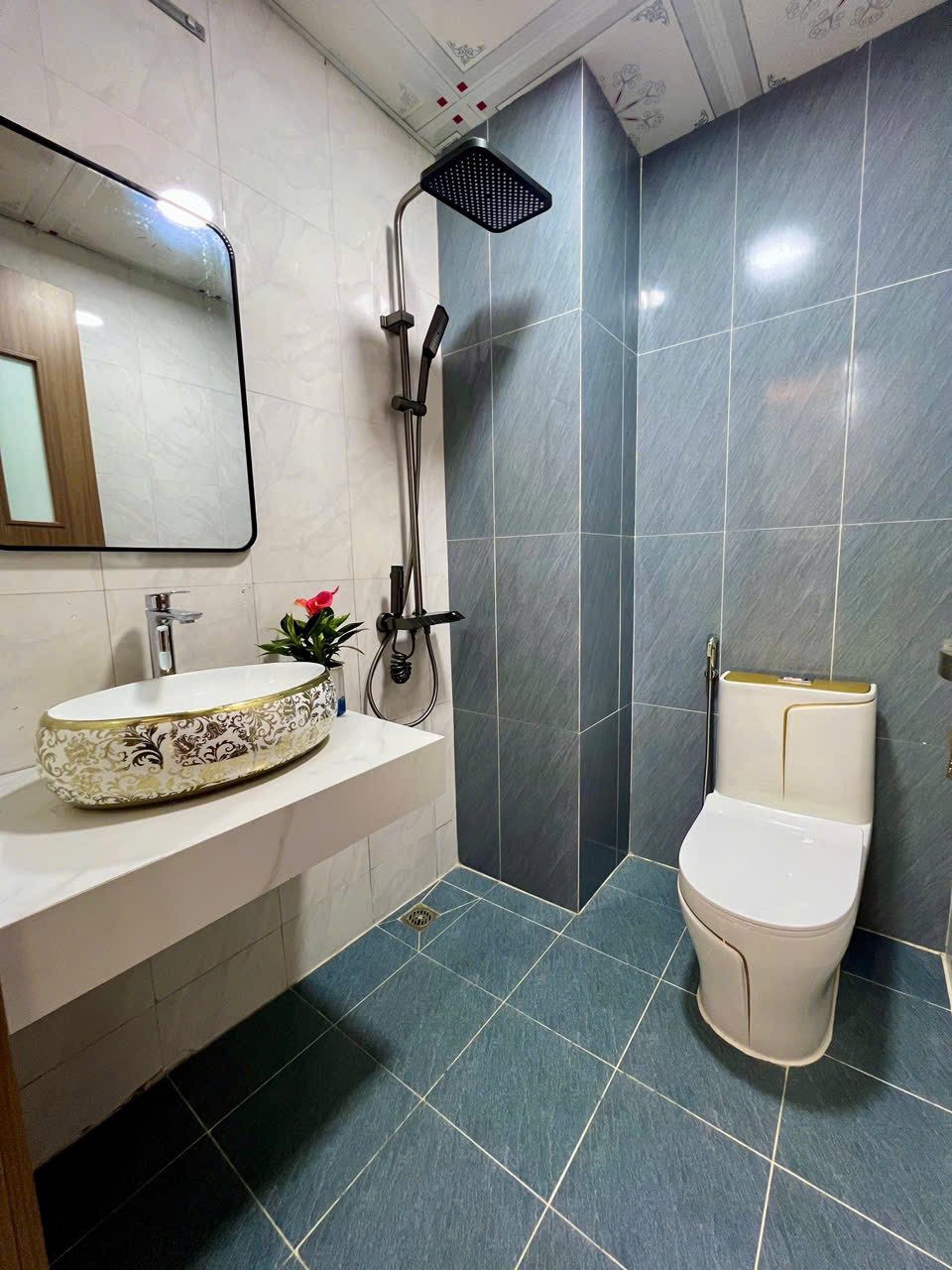 Chính chủ cần bán 2 ngủ tòa HH3B Linh Đàm tặng nội thất nhập khẩu xịn xò giá 2.1XX tỷ 4