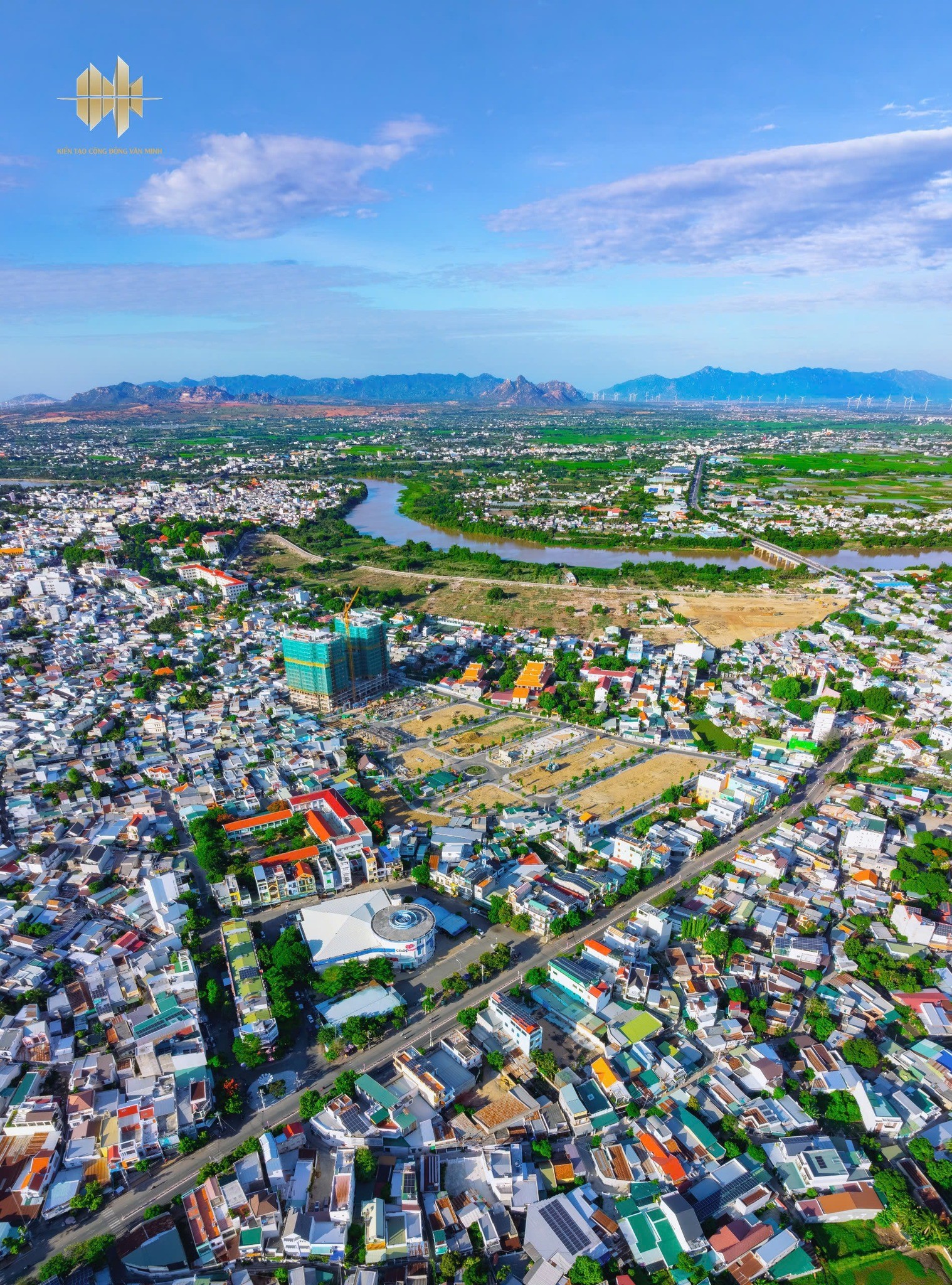 Đất nền trung tâm MK Central city Phủ Hà liên hệ 0839916159 2