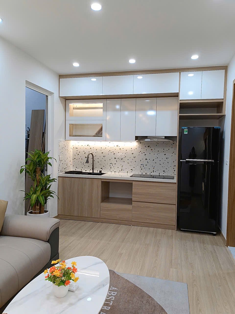 BÁN CĂN HỘ TẦNG TRUNG ĐẸP GIÁ TỐT TẠI HH4C LINH ĐÀM 2