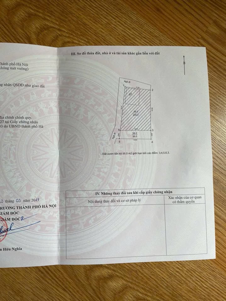 Cần bán gấp nhà 4 tầng x 56m, lô vuông , nở hậu, hai mặt thoáng- Xuân Phương- Hà Nội.