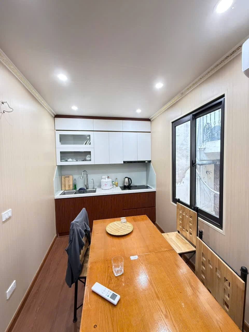 VỊ TRÍ HIẾM-PHỐ CỬA NAM QUẬN HOÀN KIẾM-107M 13xTỶ-NỘI THẤT XỊN-Ở NGAY-KINH DOANH-CHO THUÊ 5