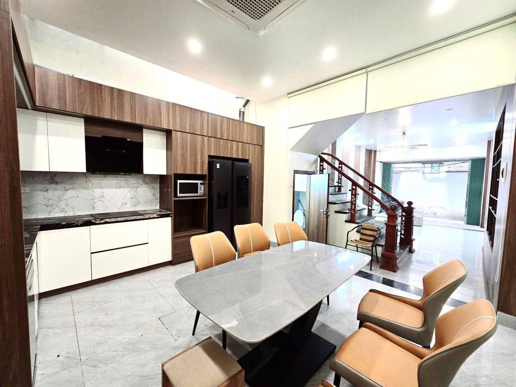 BÁN NHÀ NGUYỄN CHÁNH – CẦU GIẤY – 54M² – GIÁ 8,9 TỶ 2