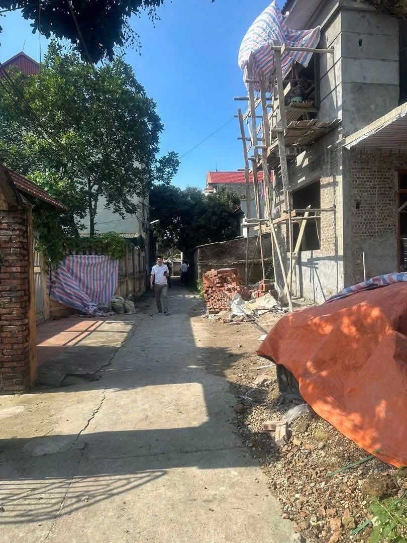 F0 Võng Xuyên, 81.5m ô góc, sát hồ điều hòa. Giá đẹp 2