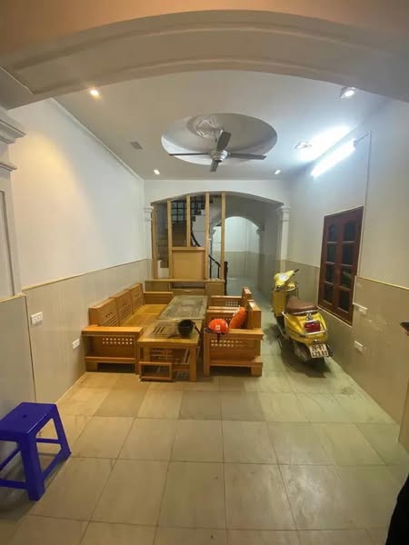 TRUNG TÂM CẦU GIẤY, HÀ NỘI - LÔ GÓC 3 THOÁNG - MẶT NGÕ Ô TÔ - KINH DOANH - NGÕ THÔNG - 42M2 - 50M 2