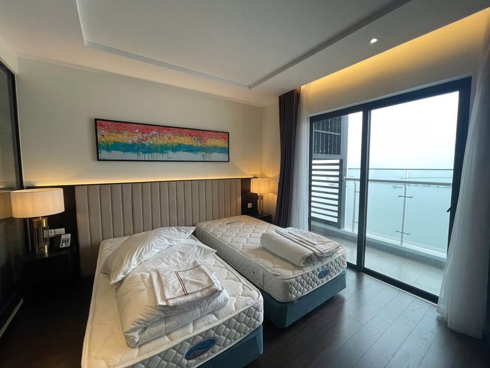 Cần bán Căn hộ chung cư Phường Bãi Cháy, Hạ Long, Diện tích 36m², Giá 2.2 Tỷ 5