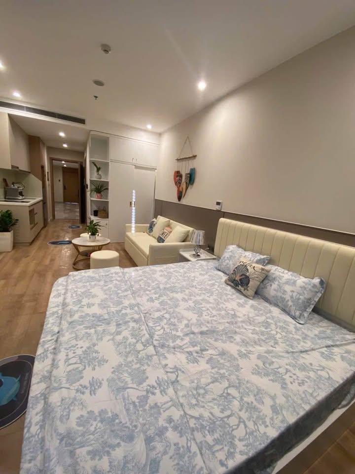 Cần bán Căn hộ chung cư đường Hoàng Quốc Việt, Phường Bãi Cháy, Diện tích 33m², Giá 1.7 Tỷ 2