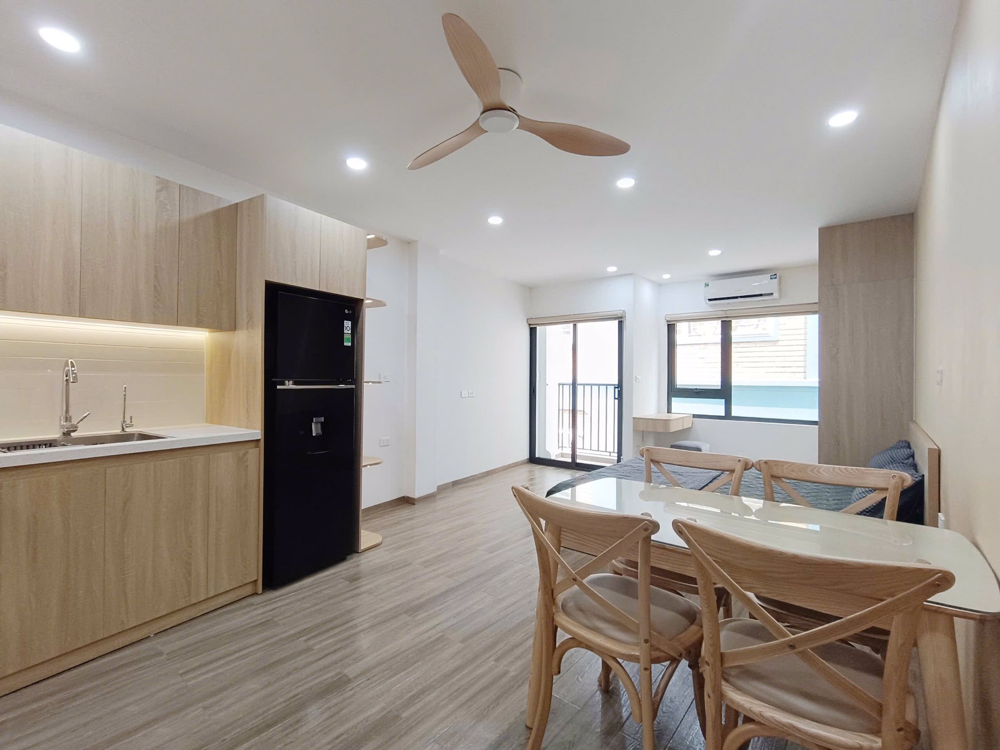 CCMN đủ nội thất 38m- Trung Kính, Cầu Giấy.
