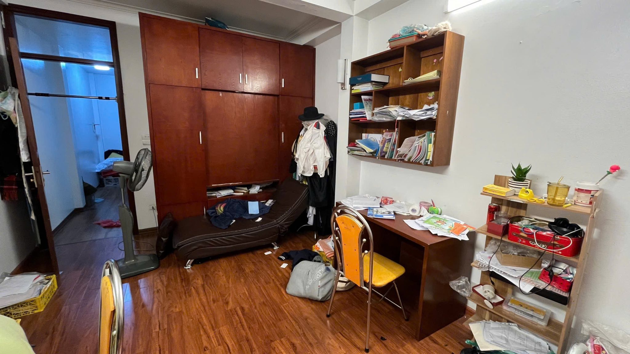 Nhà Nguyễn Thái Học - 60m², 5 Tầng, Giá 21.5 Tỷ  Ô TÔ Đỗ Cửa 10M Ra Phố 3