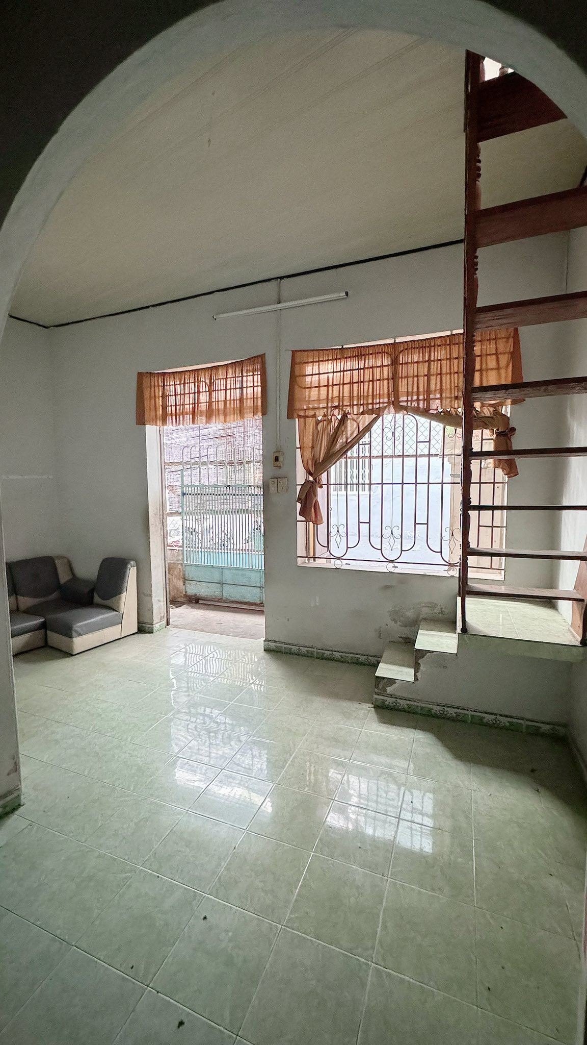 BÁN NHÀ TTTP 2 TẦNG HẺM ĐỒNG NAI PHƯỚC HẢI GIÁ 2TY2 3