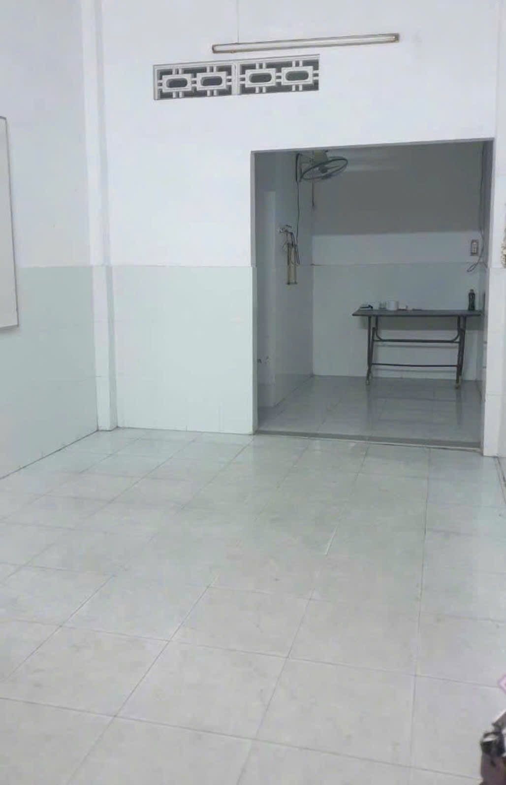 BÁN NHÀ 2 TẦNG TTTP HẺM HOÀNG VĂN THỤ - VẠN THẠNH 3