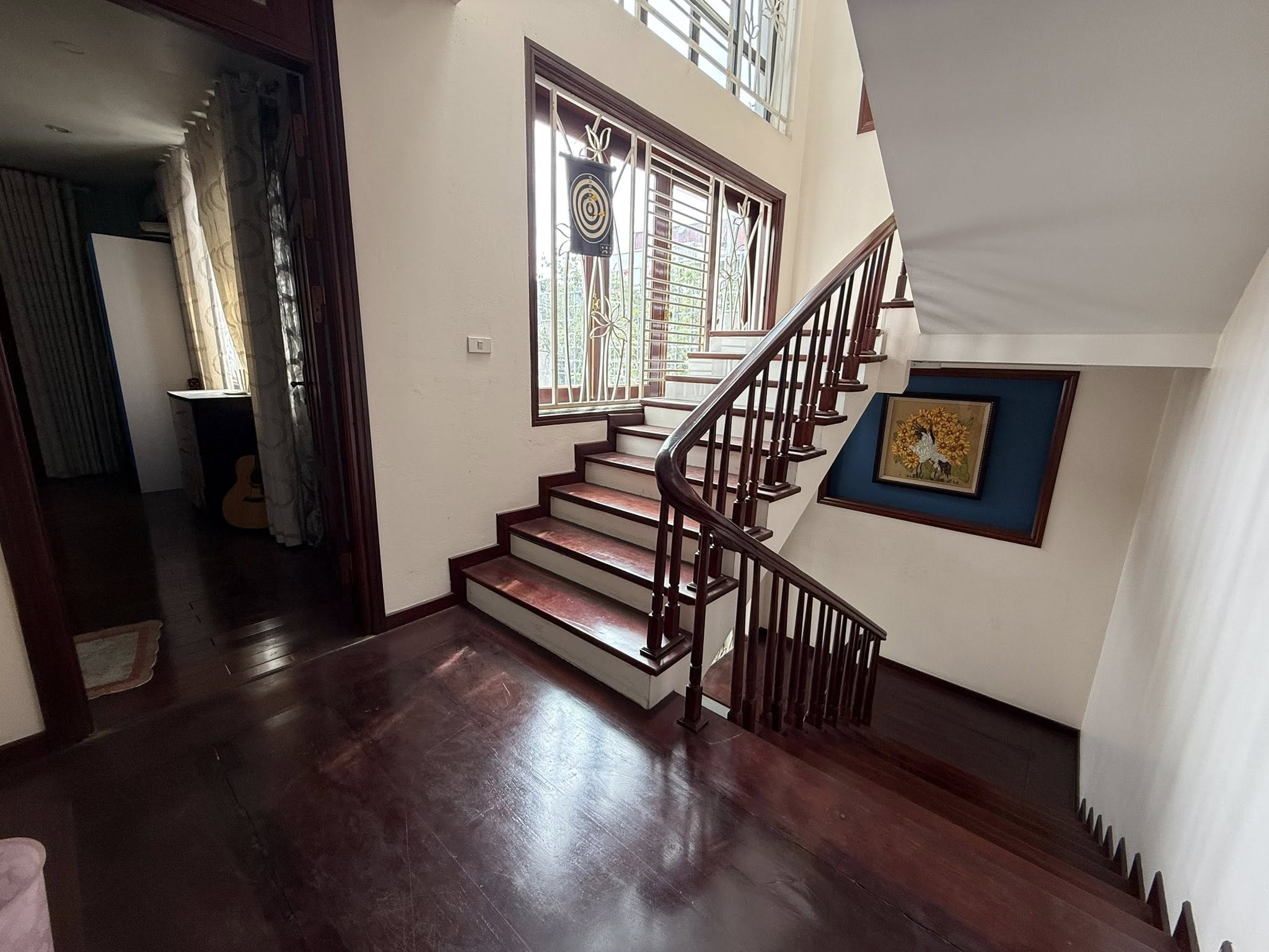 BỒ ĐỀ LONG BIÊN-MẶT NGÕ THÔNG ÔTÔ VÒNG QUANH-GẦN HỒ-FULL NỘI THÂT-Ở NGAY-160M 5T 17xTỶ
