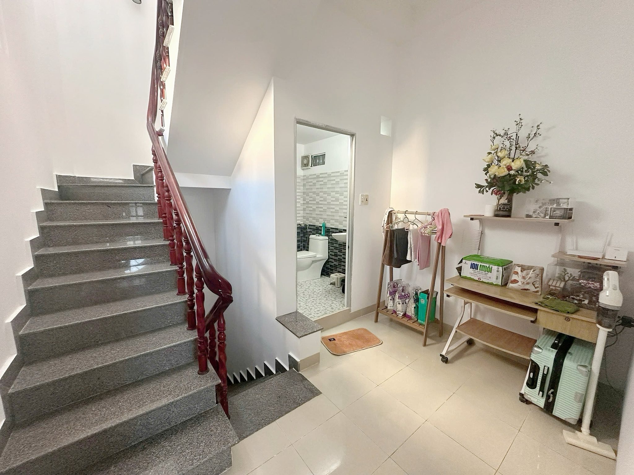BÁN NHÀ TTTP 3 TẦNG HẺM TRƯƠNG ĐỊNH PHƯỚC HOÀ 4